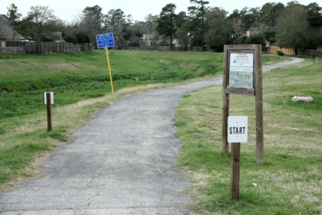 Trailhead At Lakewood Forest Drive