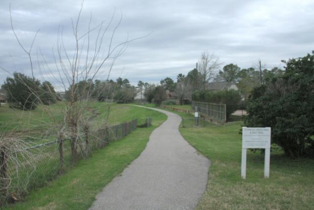 Trailhead At Lakewood Forest Drive